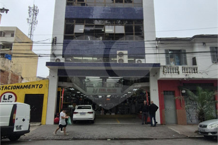 Prédio à venda em Pari, São Paulo, SP