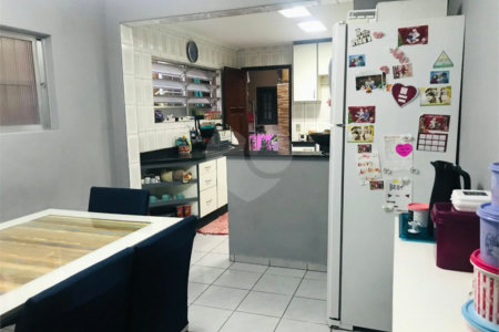 Casa à venda com 3 quartos, sendo 1 suíte,  em Paulicéia, São Bernardo do Campo, SP