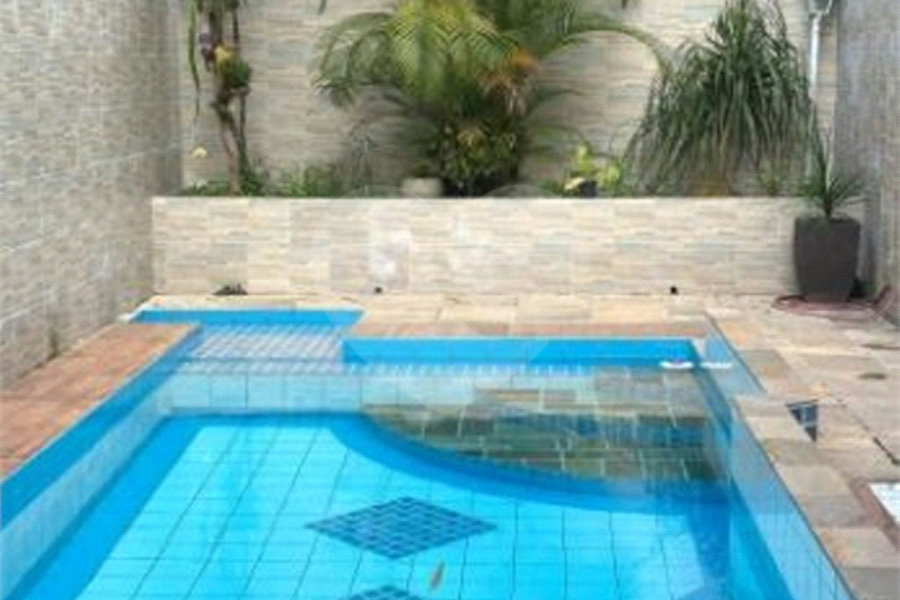 Sobrado à venda com 3 quartos, sendo 1 suíte, em Jardim Aricanduva, São Paulo, SP