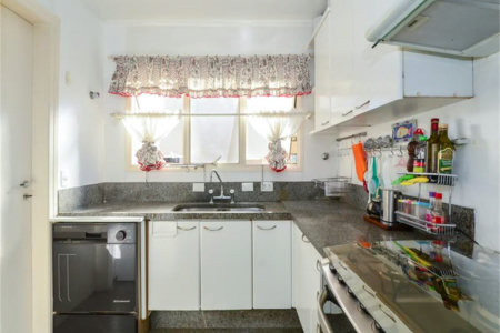 Apartamento à venda com 3 suítes em Vila Suzana, São Paulo, SP