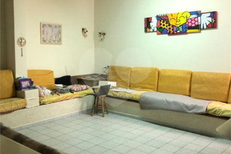 Sobrado à venda com 4 quartos em Água Branca, São Paulo, SP