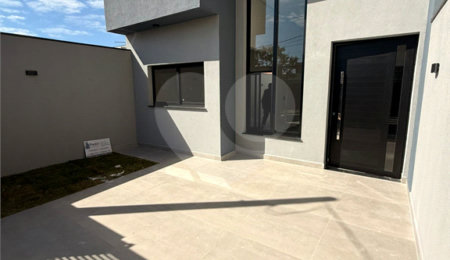Casa à venda com 3 quartos, sendo 1 suíte,  em Jardim Vale Verde, Jundiaí, SP