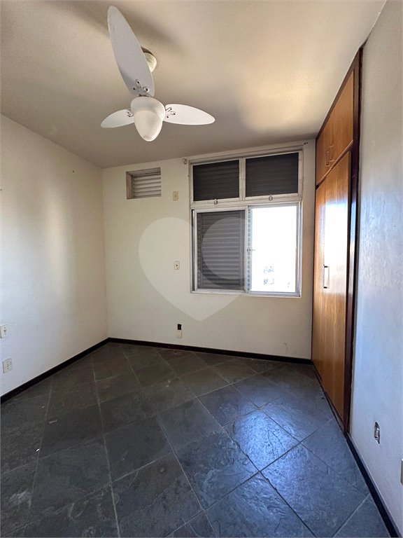 Cobertura à venda com 4 quartos, sendo 2 suítes,  em Braga, Cabo Frio, RJ
