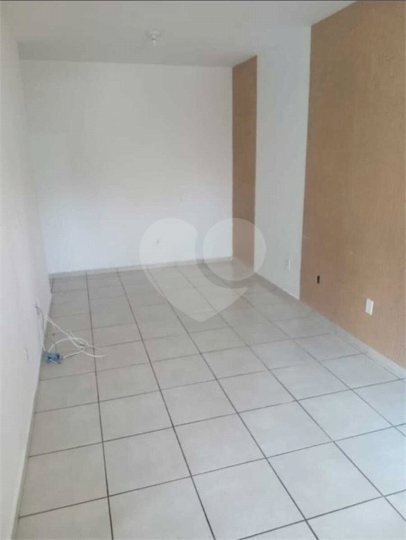 Casa à venda com 3 quartos no condomínio Villa de Luna, Sorocaba - SP