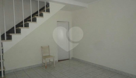 Sobrado à venda com 2 quartos em Santana, São Paulo, SP