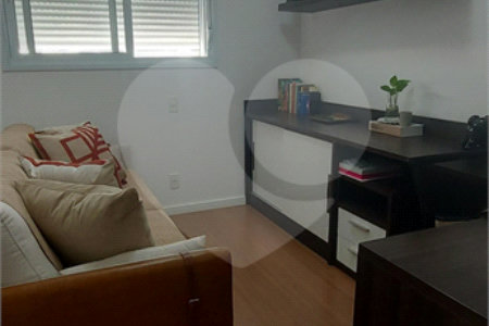 Apartamento à venda com 3 quartos, sendo 1 suíte, em Vila Lucy, Sorocaba, SP