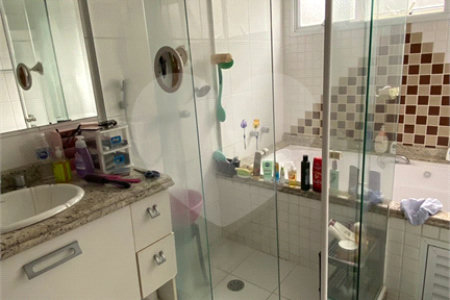 Casa à venda com 4 suítes no condomínio Real Park - Vila Oliveira, Mogi das Cruzes - SP