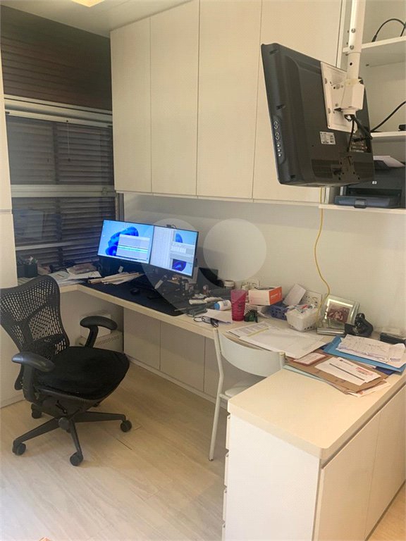 Apartamento à venda com 3 suítes em Vila Buarque, São Paulo, SP