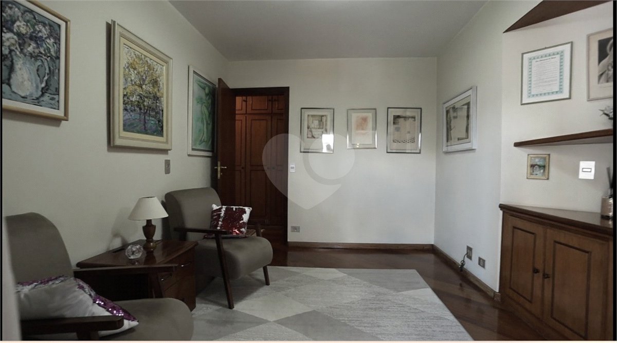 Apartamento à venda ou para alugar com 4 quartos, sendo 2 suítes, em Santana, São Paulo, SP