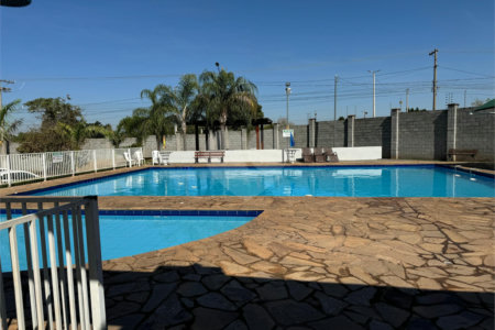 Casa à venda com 3 quartos, sendo 1 suíte, no condomínio Terra Nova, Várzea Grande - MT