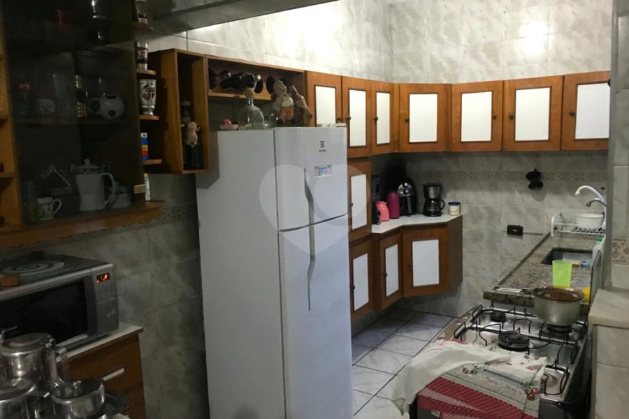 Sobrado à venda com 3 quartos em Tremembé, São Paulo, SP