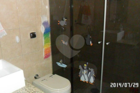 Casa Térrea à venda com 3 quartos, sendo 1 suíte,  em Jardim Franca, São Paulo, SP