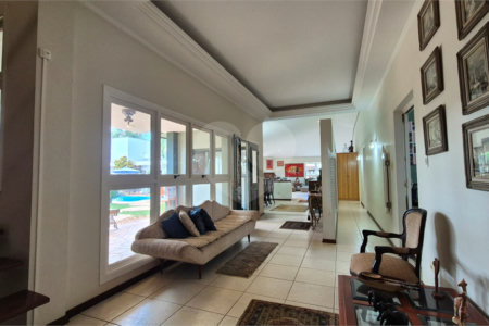 Casa à venda com 4 suítes no condomínio Vivenda do Lago, Sorocaba - SP