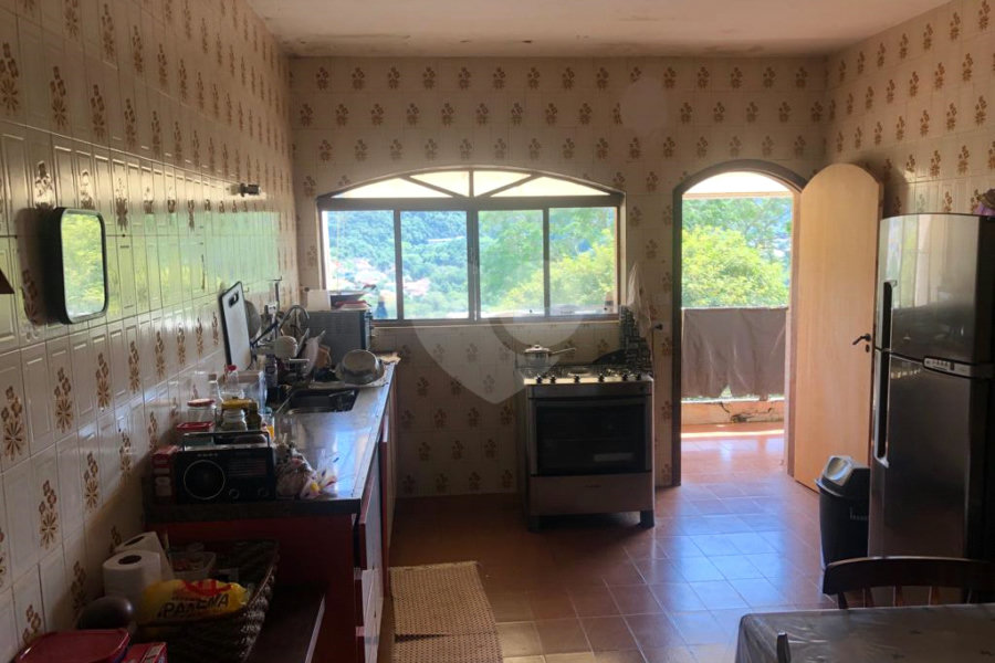 Casa à venda com 5 quartos, sendo 1 suíte, em Serra da Cantareira, Mairiporã, SP