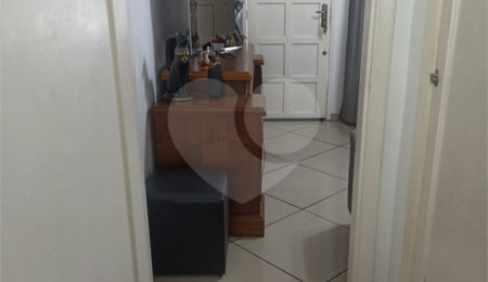 Sobrado à venda com 2 quartos em Tremembé, São Paulo, SP