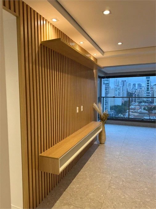 Apartamento para alugar com 3 quartos, sendo 2 suítes,  em Pinheiros, São Paulo, SP