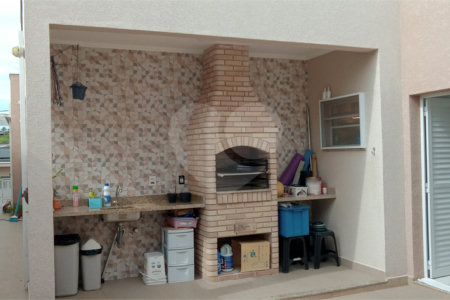 Casa Térrea à venda com 3 quartos, sendo 1 suíte, em Residencial Jardins da Catalunha, Atibaia, SP