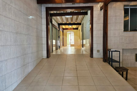Casa à venda com 3 quartos, sendo 1 suíte,  em Água Branca, São Paulo, SP