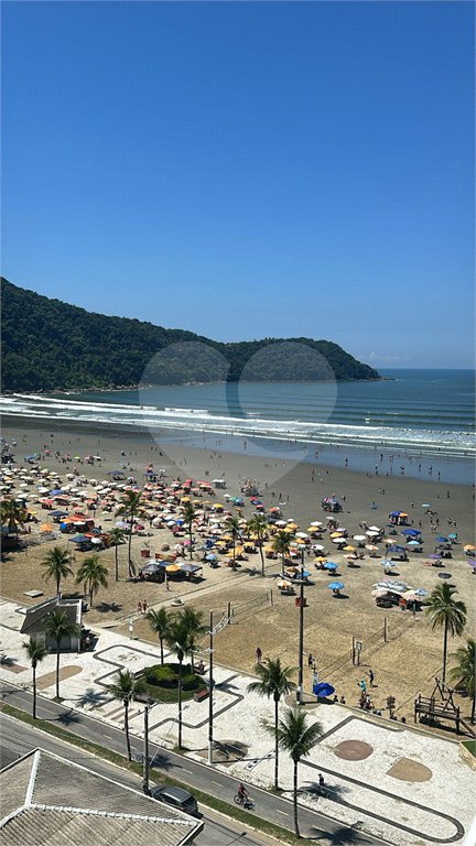Apartamento à venda com 3 quartos, sendo 1 suíte, em Canto do Forte, Praia Grande, SP