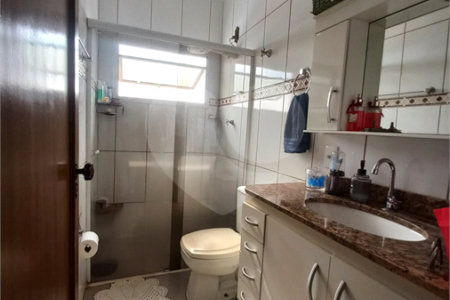 Casa à venda com 4 quartos, sendo 1 suíte,  em Parque dos Bandeirantes, Ribeirão Preto, SP