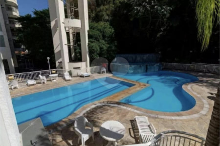 Cobertura à venda com 3 quartos, sendo 2 suítes, em Tijuca, Rio de Janeiro, RJ