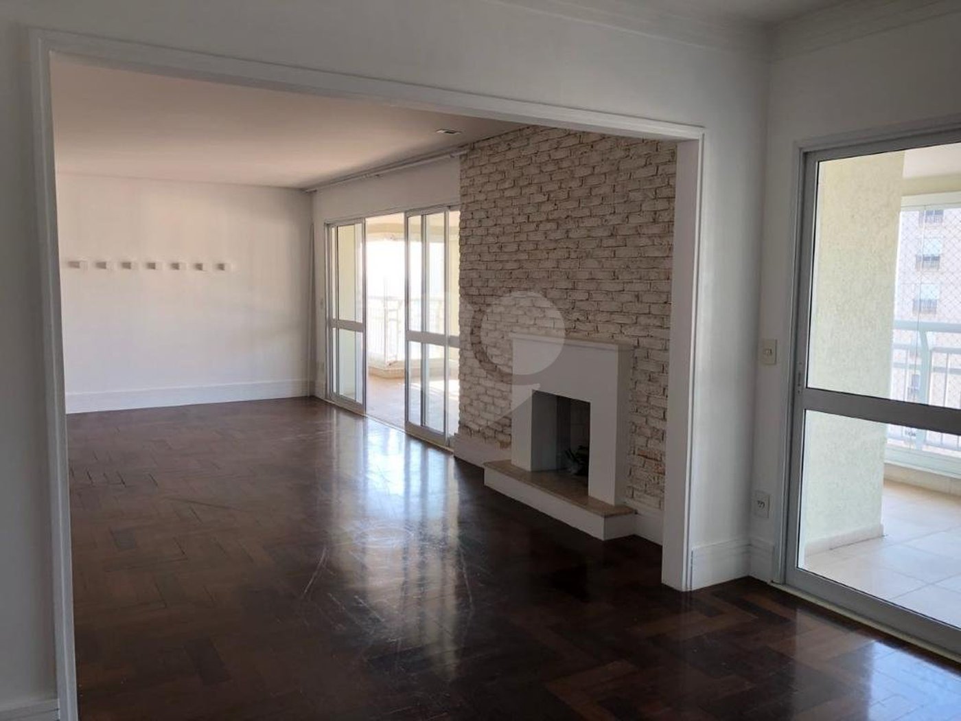 Apartamento à venda com 3 suítes em Vila Suzana, São Paulo, SP