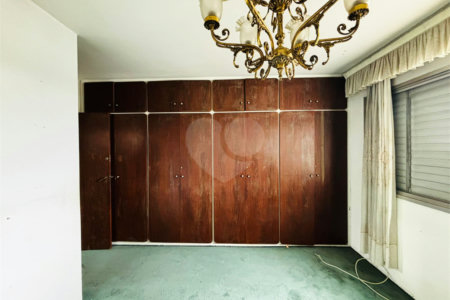 Apartamento à venda com 3 quartos, sendo 1 suíte, em Morumbi, São Paulo, SP