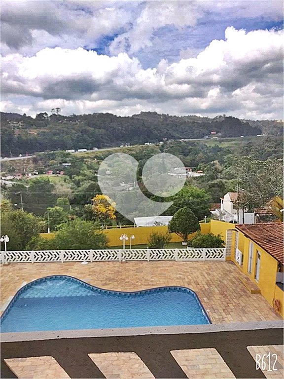 Casa à venda com 4 quartos, sendo 3 suítes, em Luiz Fagundes, Mairiporã, SP