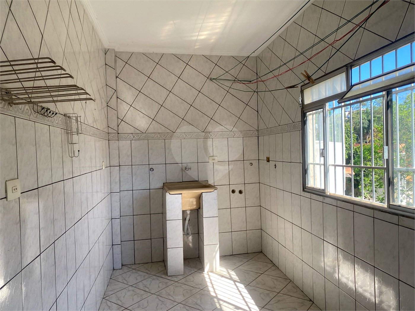 Casa para alugar com 4 quartos, sendo 1 suíte, em Chácara Cabuçu, Guarulhos, SP