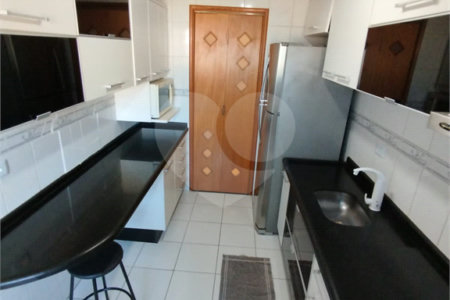 Apartamento à venda com 3 quartos, sendo 1 suíte,  em Boa Vista, São Caetano do Sul, SP