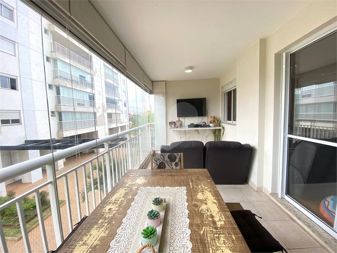 Apartamento à venda com 3 quartos, sendo 1 suíte,  em Santana, São Paulo, SP