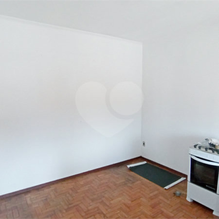 Casa à venda com 3 quartos em Vila Santana, Valinhos, SP
