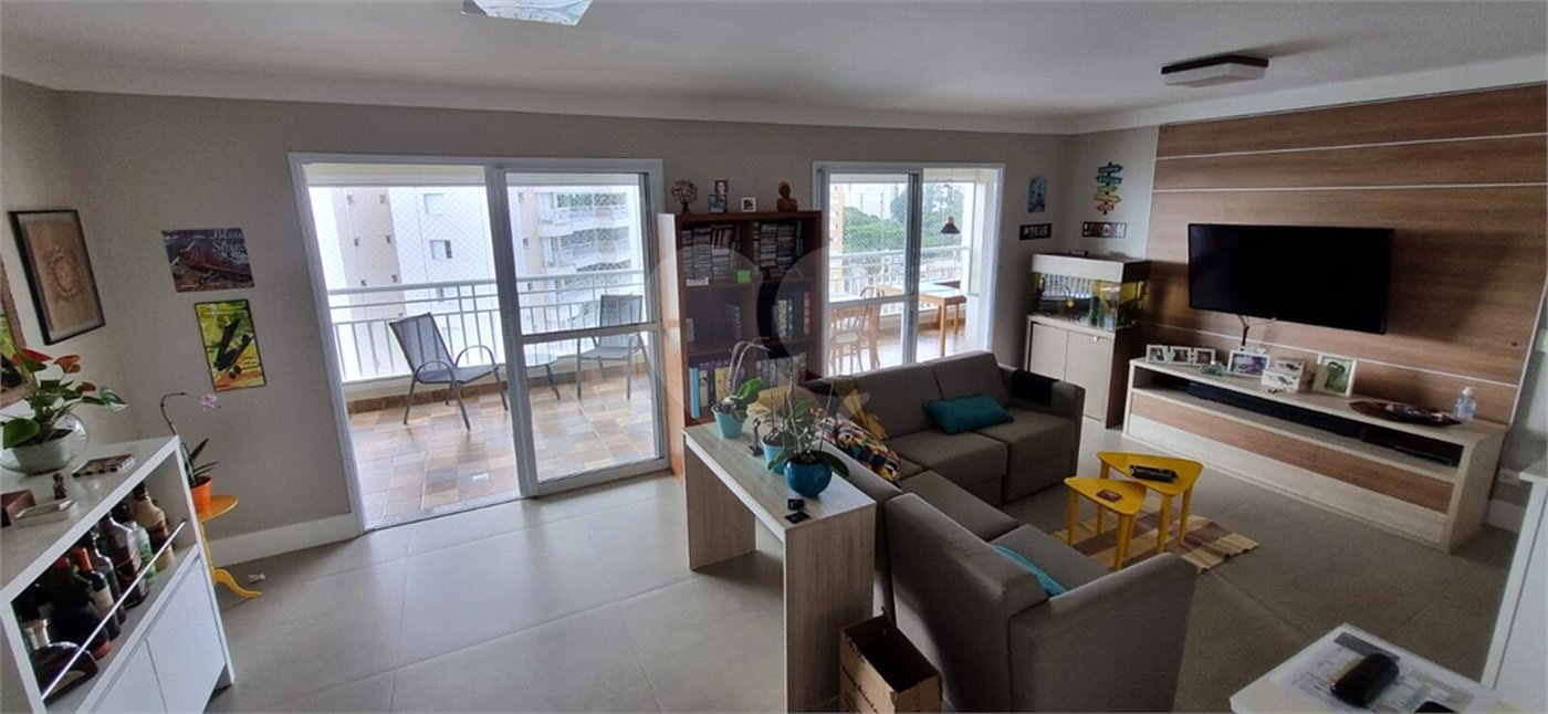 Apartamento à venda com 4 quartos, sendo 2 suítes,  em Jardim Esplanada, São José dos Campos, SP