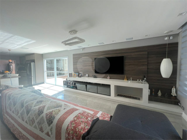 Casa à venda com 4 suítes no condomínio Residencial Jabuticabeiras, São Paulo - SP