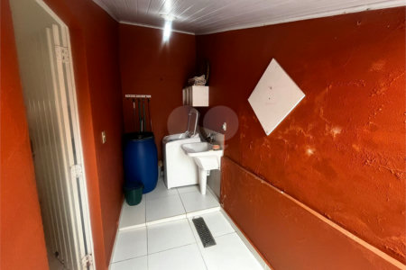 Casa à venda com 3 quartos, sendo 1 suíte, em Jardim Itália, Itapetininga, SP