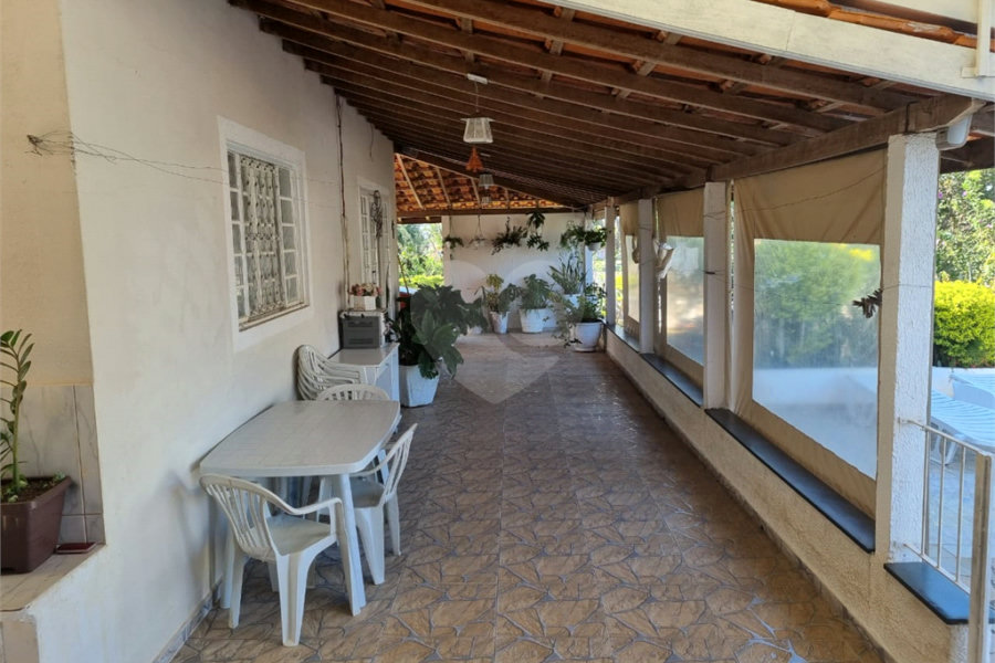 Casa Térrea à venda com 3 quartos no Centro, Serra Negra, SP