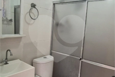 Sobrado à venda com 4 quartos, sendo 1 suíte, em Jardim Japão, São Paulo, SP