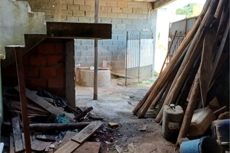 Casa à venda com 2 suítes no condomínio Ricieri, Mogi das Cruzes - SP