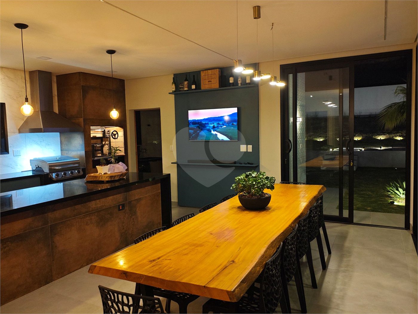 Casa à venda com 3 suítes no condomínio Villa D' Oro, Vinhedo - SP