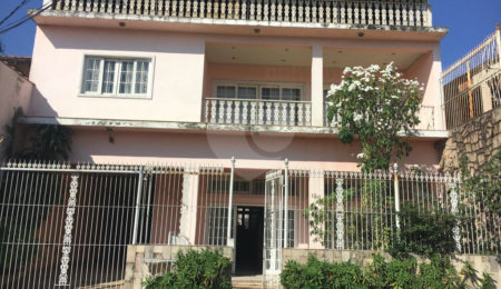 Casa à venda com 1 quarto, sendo 2 suítes,  no Centro, Itaguaí, RJ