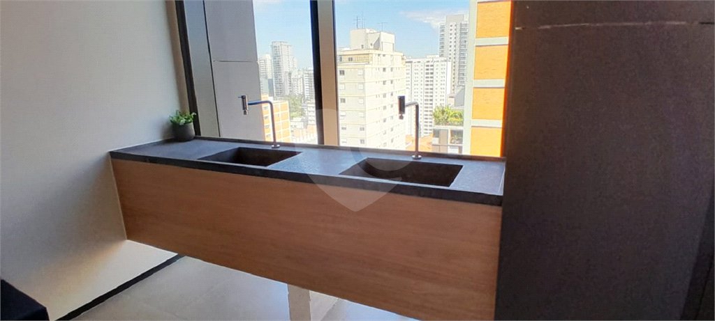 Apartamento à venda com 2 suítes em Pinheiros, São Paulo, SP