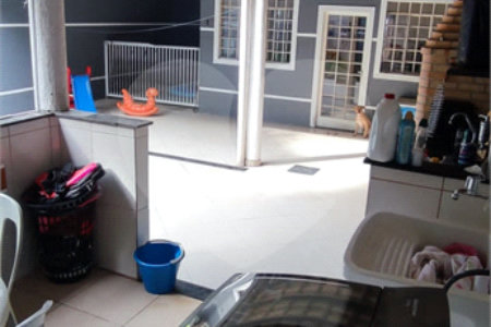 Casa à venda com 3 quartos, sendo 1 suíte, em Campo Grande, Rio de Janeiro, RJ