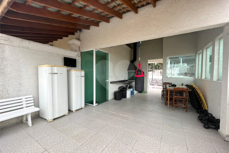 Sobrado à venda com 3 suítes em Vila Guilherme, São Paulo, SP