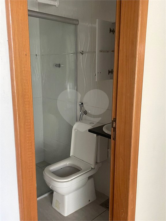 Casa à venda com 6 quartos, sendo 2 suítes, em Novo Eldorado, Contagem, MG