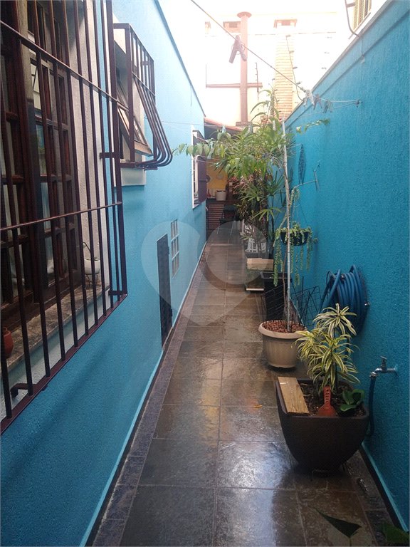 Sobrado à venda com 3 quartos, sendo 1 suíte,  em Vila do Castelo, São Paulo, SP