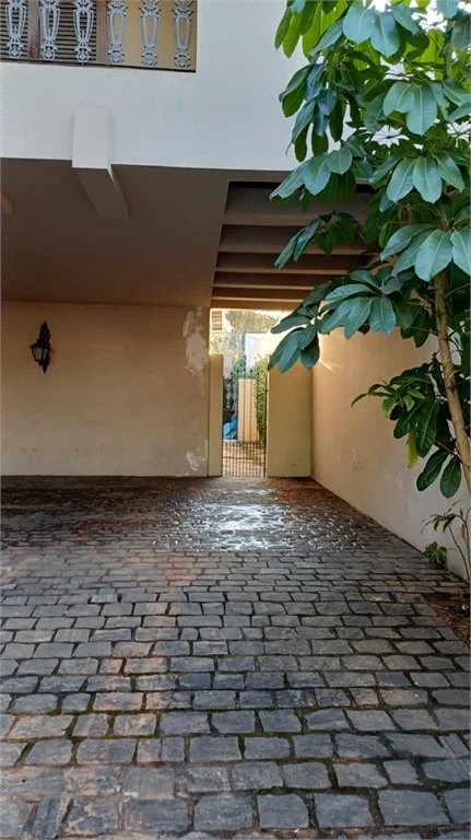 Sobrado à venda ou para alugar com 5 quartos, sendo 1 suíte,  em Vila Ida, São Paulo, SP