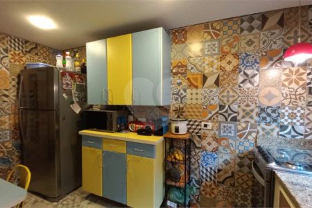 Casa à venda com 3 quartos, sendo 1 suíte, em Jardim Esmeralda, São Paulo, SP