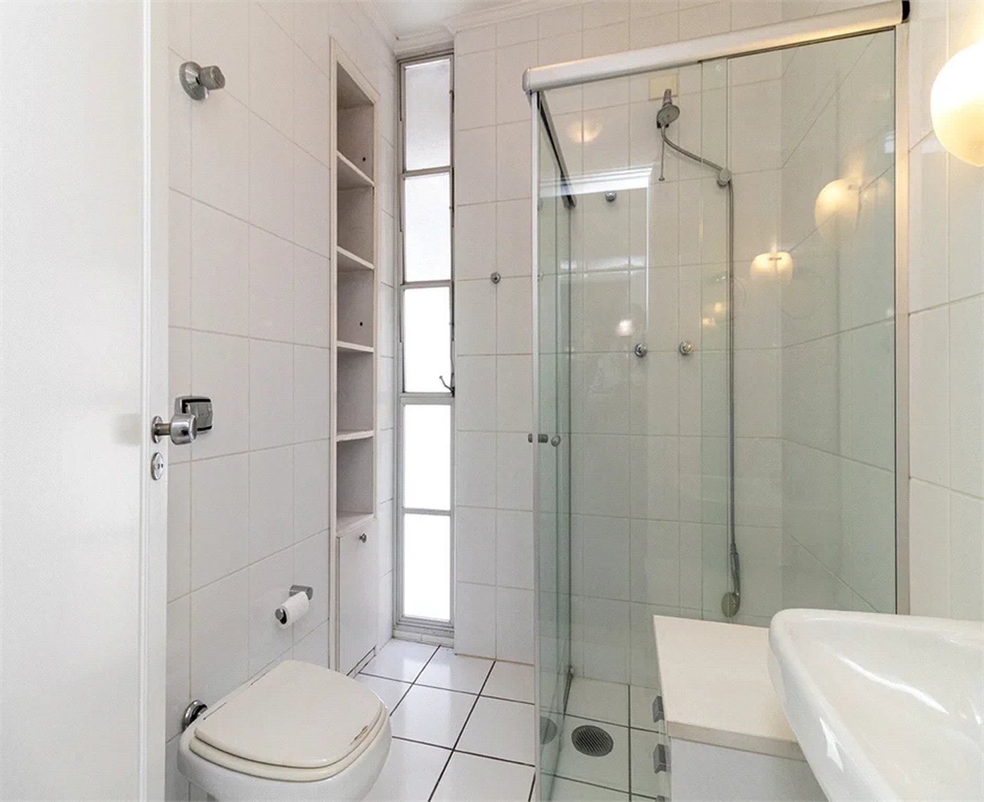 Casa à venda com 3 quartos, sendo 2 suítes,  em Alto de Pinheiros, São Paulo, SP