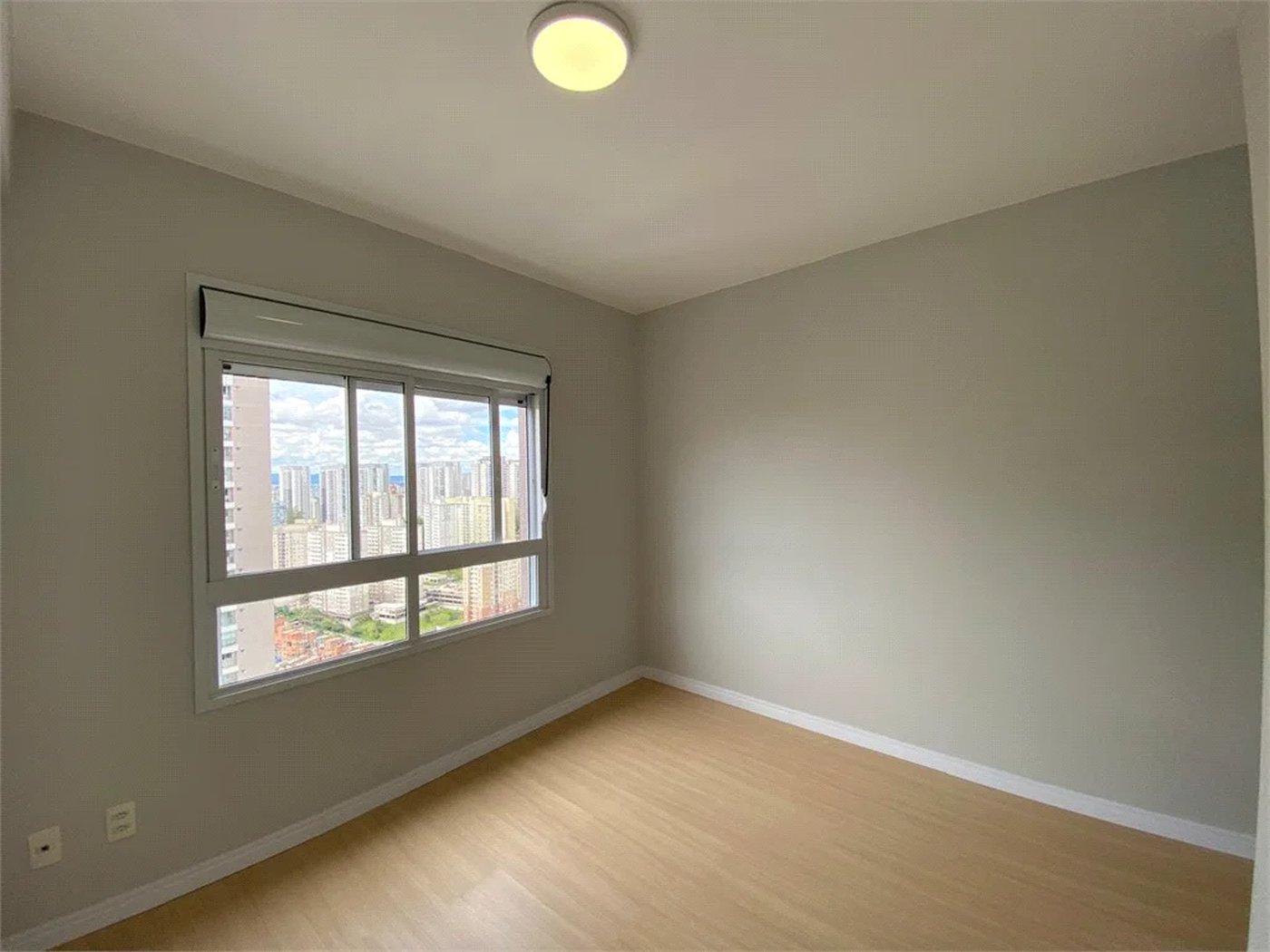 Apartamento à venda com 2 quartos, sendo 1 suíte, em Vila Andrade, São Paulo, SP