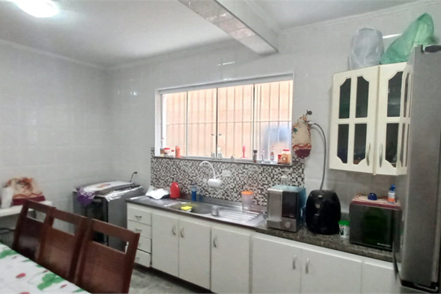 Sobrado à venda com 3 quartos, sendo 1 suíte,  em Tremembé, São Paulo, SP